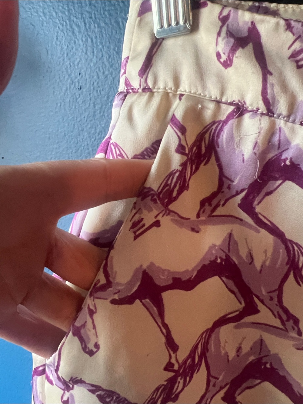 FARM Rio Rare Horse Print Satin Dolphin Shorts Purple Cream SMALL - Picture 8 of 9